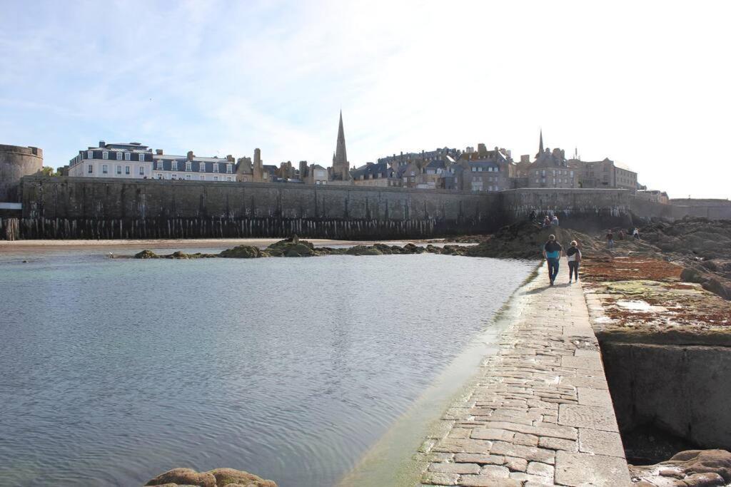 Apartment Escapade Romantique Et Gourmande-st Malo, 150m